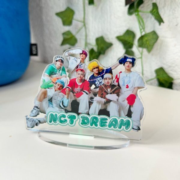 STAND DE ACRILICO NCT DREAM