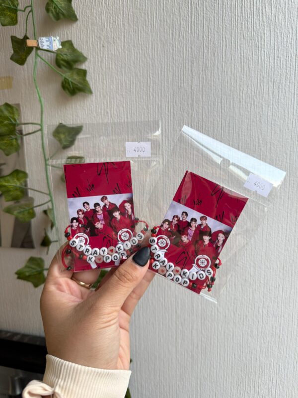 PAR DE PULSERAS STRAY KIDS